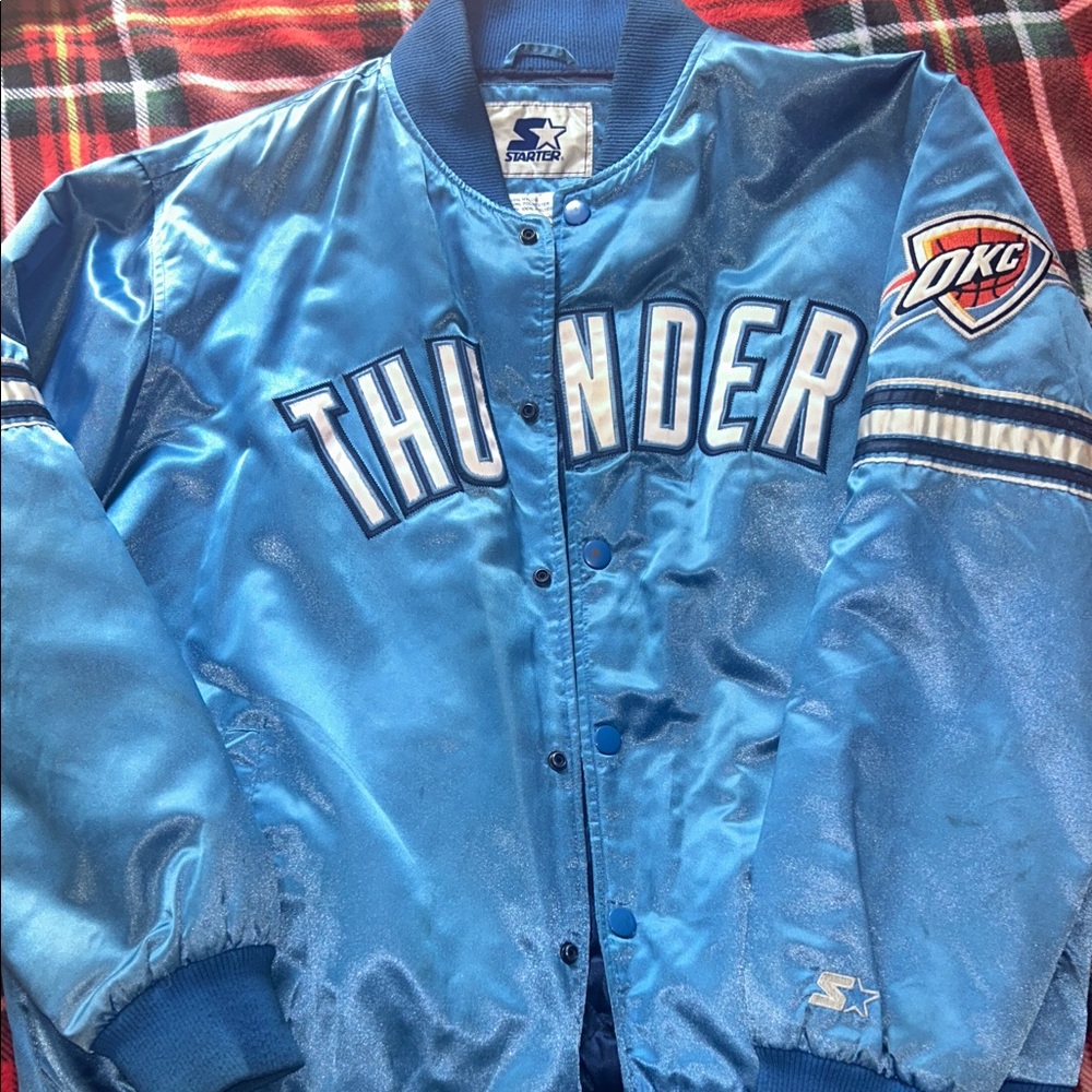 STARTER Oklahoma City Thunder Satin Jacket - Light Blue